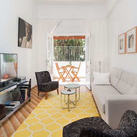 Charming 2Bd Apt W/ Balcony By Sea N' Rent Tel Aviv Exterior photo